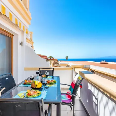 Amazing In Americas Hill *